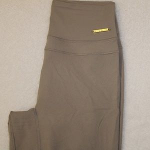 Gymshark Whitney Cycling Shorts - Mink